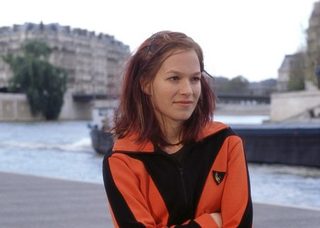 The Bourne Identity still 2
