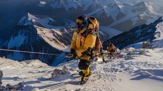 Lost on Everest still 5