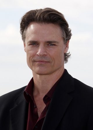 Dylan Neal, photo 2 of 3