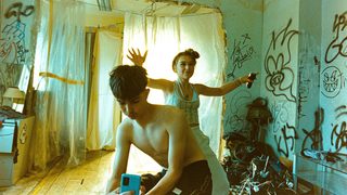 Bird still 2