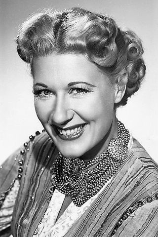 Joan Davis, photo 2 of 3