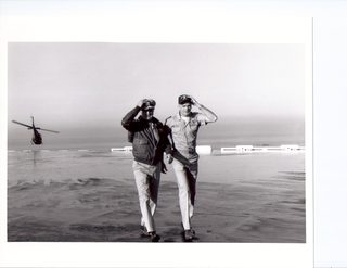 Hot Shots! still 1