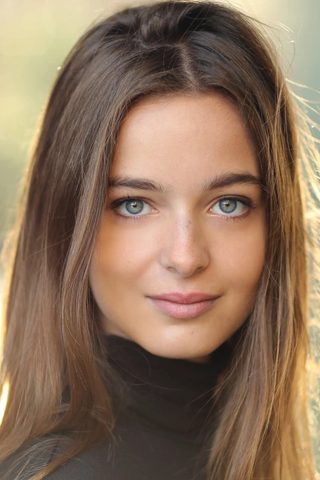 Celine Buckens, photo 3 of 3