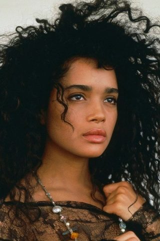 Lisa Bonet, photo 1 of 3