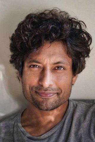 Indraneil Sengupta, photo 2 of 3