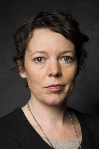 Olivia Colman, photo 3 of 3