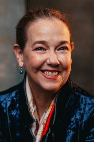 Harriet Sansom Harris, photo 3 of 3