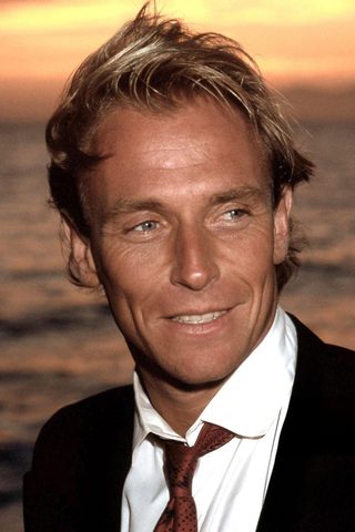 Corbin Bernsen, photo 2 of 3