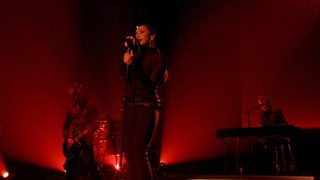 Sade : Bring Me Home still 6