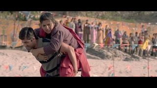 Dum Laga Ke Haisha still 5