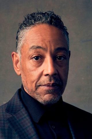 Giancarlo Esposito, photo 1 of 3