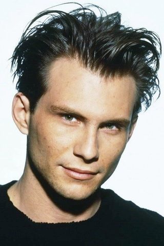Christian Slater, photo 3 of 3