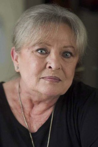 Karin Baal, photo 1 of 3