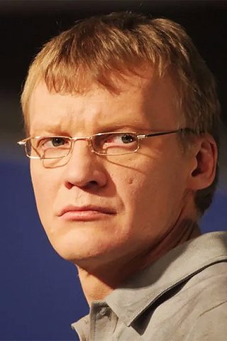 Aleksey Serebryakov, photo 2 of 3
