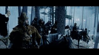 Hundra still 6