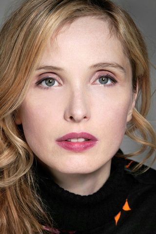 Julie Delpy, photo 1 of 3