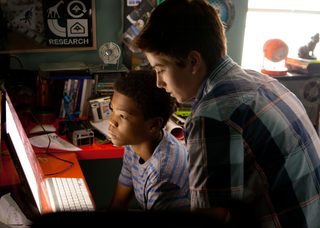 Earth to Echo still 8