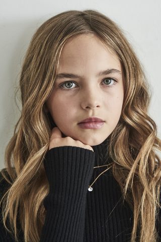 Ryan Kiera Armstrong, photo 1 of 3