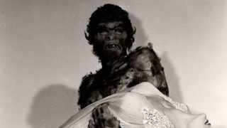 Monster on the Campus still 4