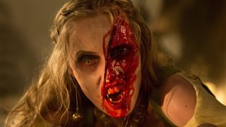 Embrace of the Vampire still 1