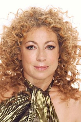 Alex Kingston, photo 3 of 3