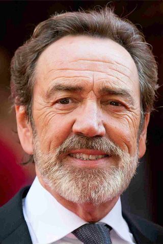 Robert Lindsay, photo 1 of 3