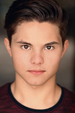 Zach Callison, photo 3 of 3