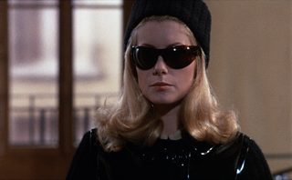 Belle de Jour still 7