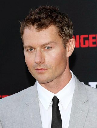 James Badge Dale, photo 2 of 3