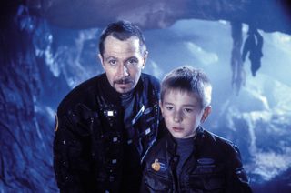 Lost in Space still 3