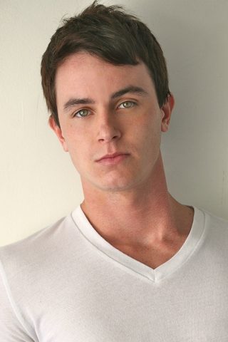 Ryan Kelley, photo 3 of 3