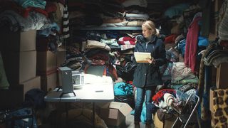 5000 Blankets still 2