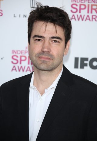 Ron Livingston, photo 1 of 3