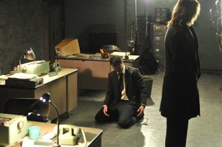 The Traveler still 3