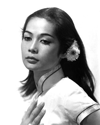 The World of Suzie Wong still 2