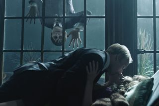 Dark Shadows still 8