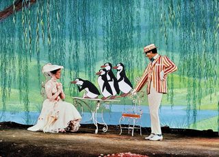 Mary Poppins still 5
