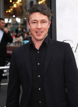 Aidan Gillen, photo 1 of 3