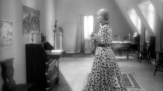 Gertrud still 7