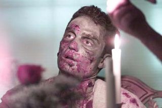 Zombie Honeymoon still 4