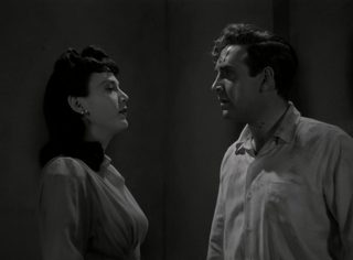 Son of Dracula still 8