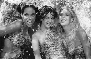 Josie and the Pussycats still 2