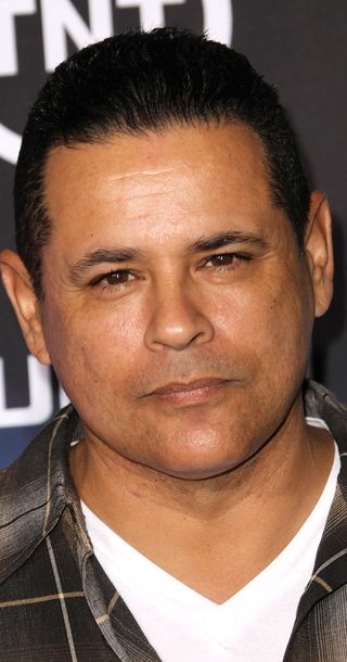 Raymond Cruz, photo 3 of 3