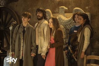 Travellers still 2
