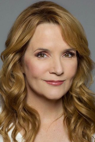 Lea Thompson, photo 3 of 3