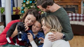 The Nine Kittens of Christmas still 4