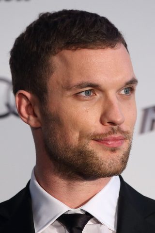 Ed Skrein, photo 3 of 3