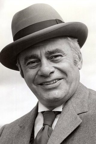 Martin Balsam, photo 2 of 3