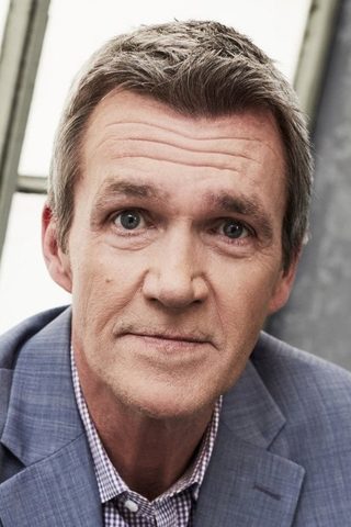 Neil Flynn, photo 2 of 3