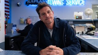 Tow still 3